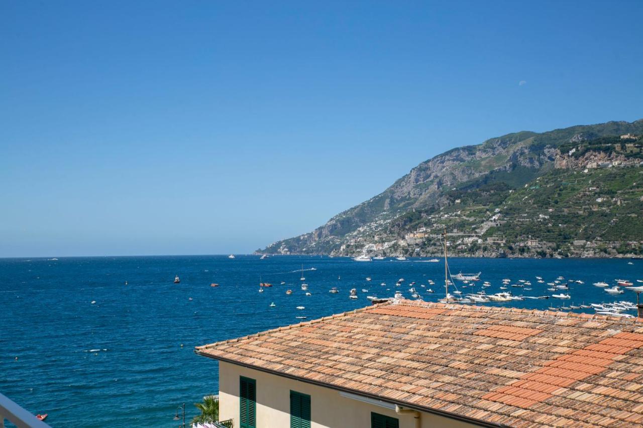 Hotel Pietra Di Luna Майори Екстериор снимка