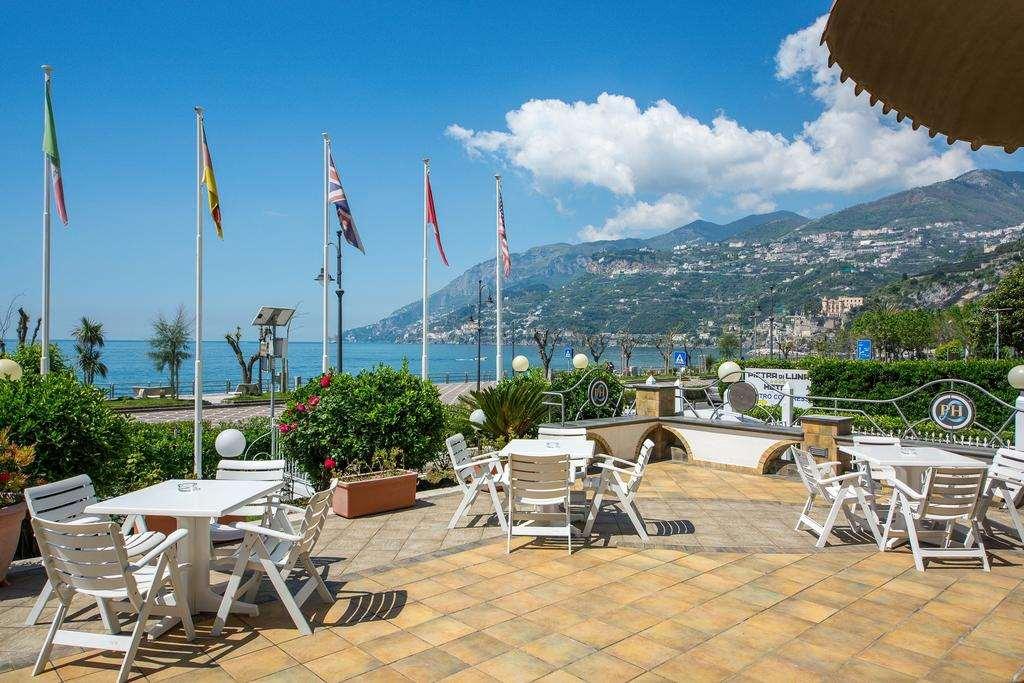 Hotel Pietra Di Luna Майори Съоръжения снимка